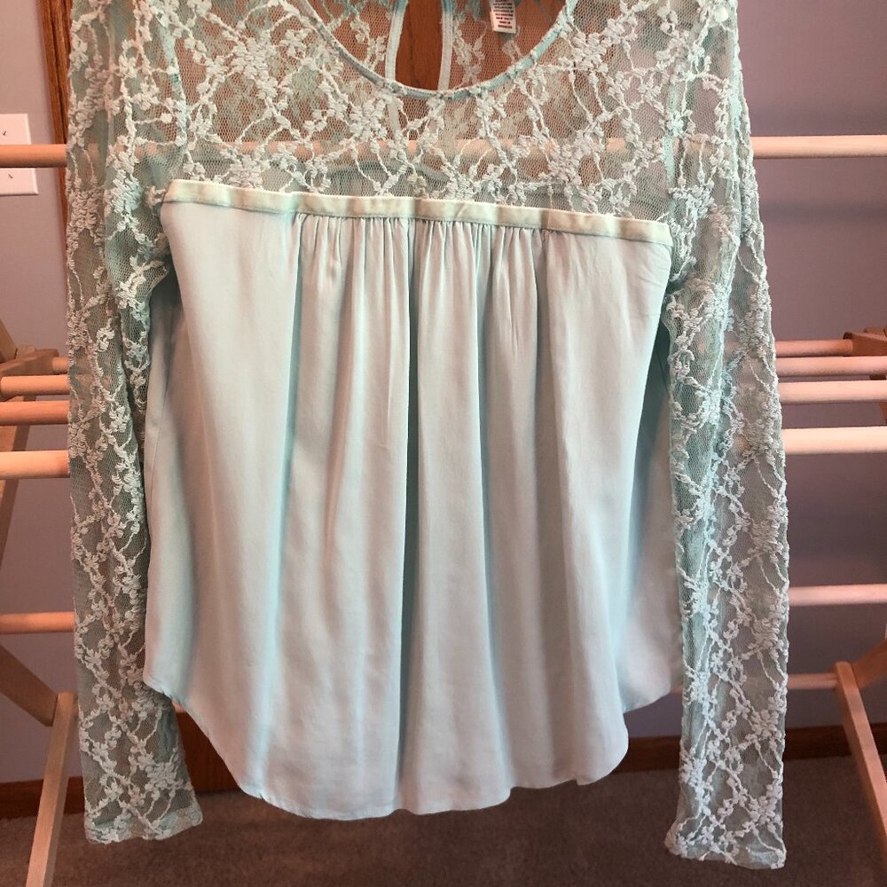 Women's Dressy Seafoam Green Long Sleeve Top - Size XS